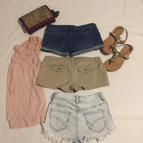 Hollister Pants - Hollister and Bulldog 3 Shorts Bundle Size 1
